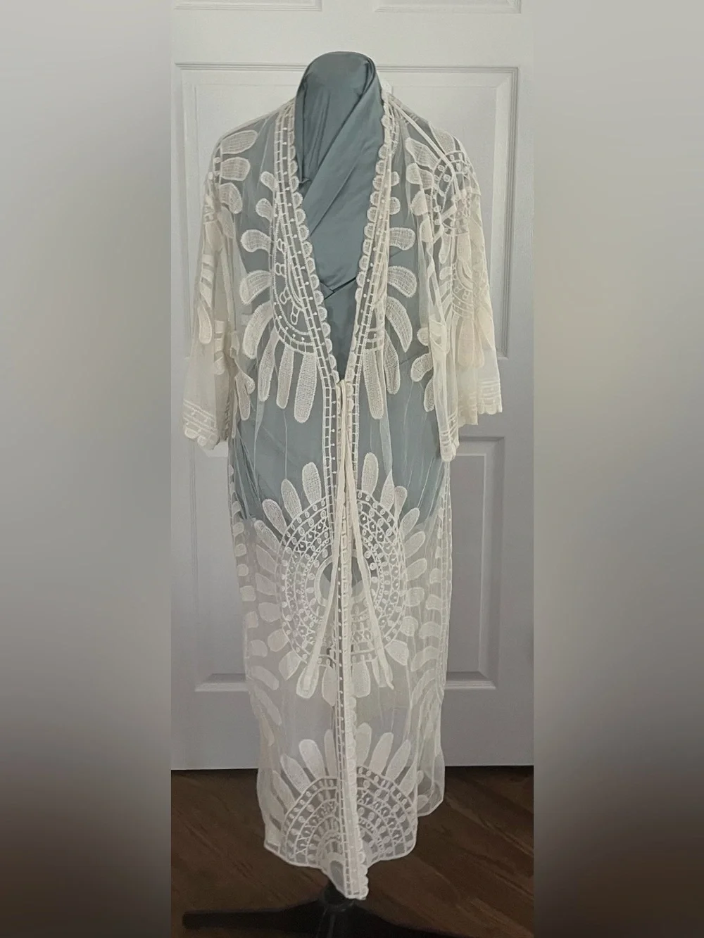 Artesia Sheer Embroidered Ivory Duster Kimono